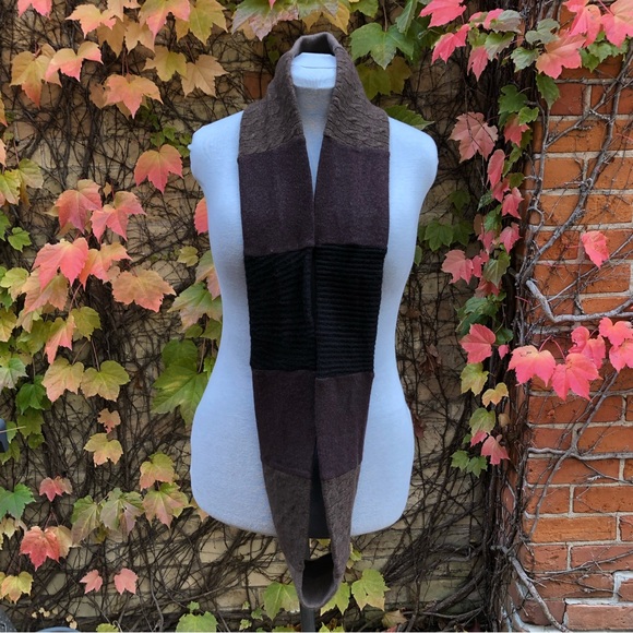 Brown Cashmere Infinity Scarf Upcycled Embody - Picture 2 of 4